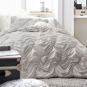 Pottery Barn Teen Dorm xl Twin Whimsical Waves comforter and sham in light gray.